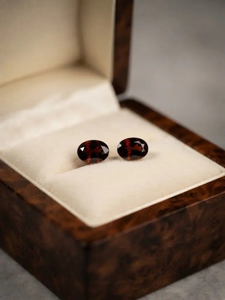 Natural Quality 2 Garnet Gemstones From Brazil, Dimension 6 x4 mm, Weight 1.11 Ct, Shape Oval Cut, GEM-ABC-295